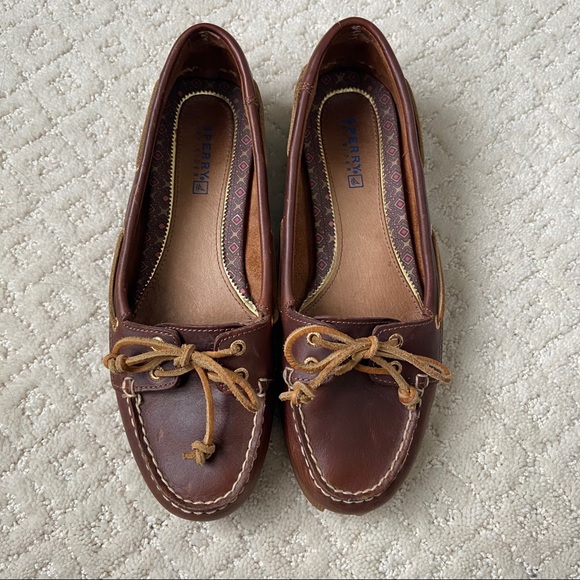 Sperry Boat Shoes - Picture 1 of 5
